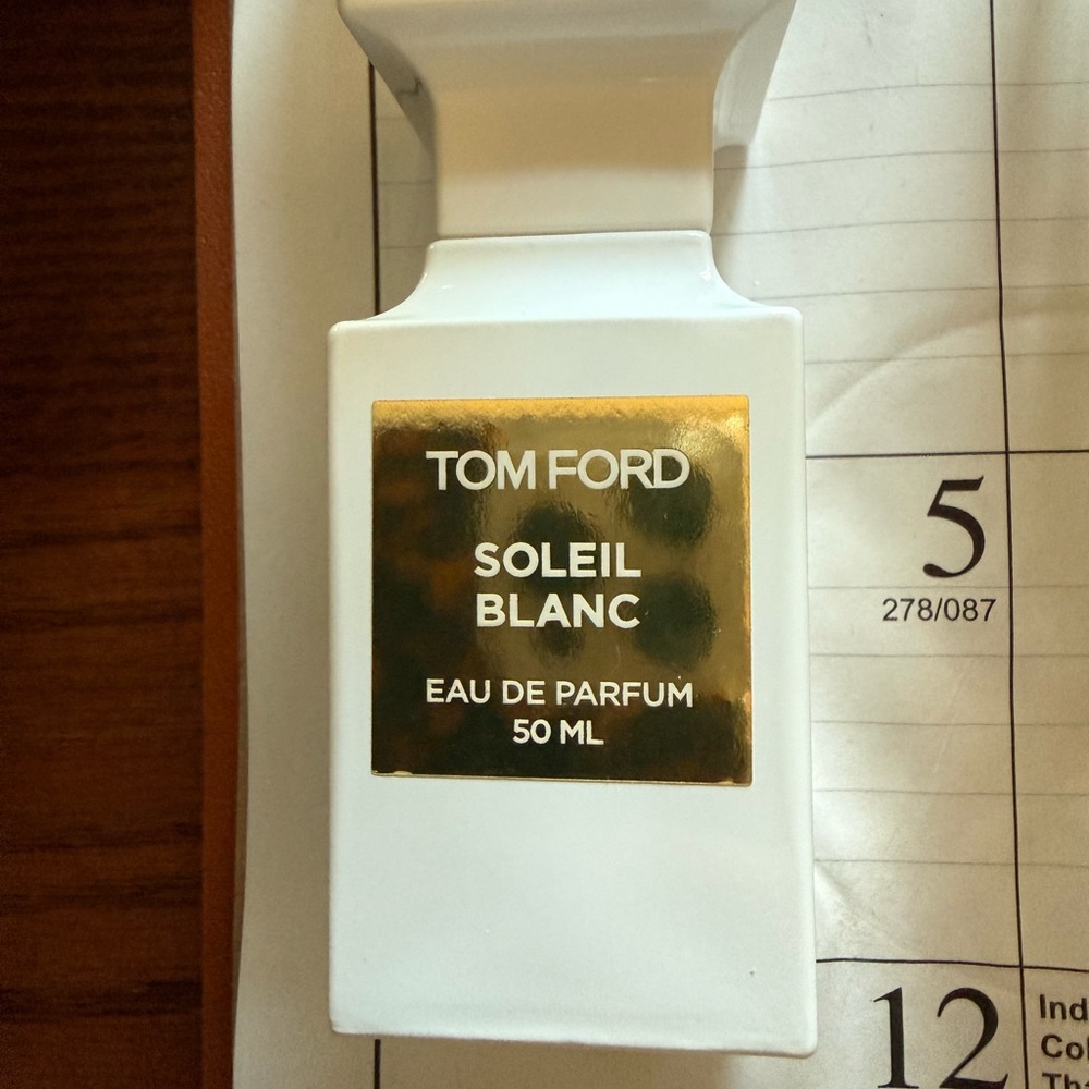 Tom Ford Soleil Blanc Eau de Parfum in White and Gold